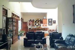 Rumah Luxury Modern Tanpa Renovasi di Bintaro Tangerang Selatan Rumah Luxury Modern Tanpa Renovasi di Bintaro Tangerang Selatan