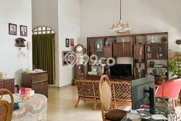 Jual Rumah Luas Elegan Dengan View Eksklusif di Cipete, Jakarta Selatan Jual Rumah Luas Elegan Dengan View Eksklusif di Cipete, Jakarta Selatan