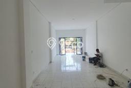 Unit Ruko Dijual di Jakarta Barat LT 110m2 & LB 238m2 Unit Ruko Dijual di Jakarta Barat LT 110m2 & LB 238m2
