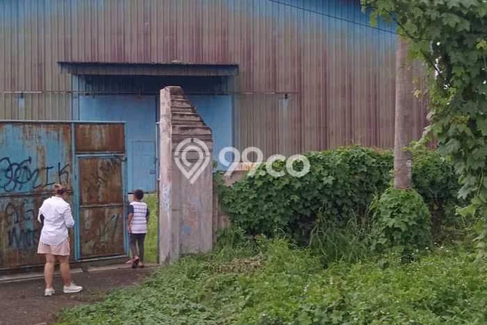 Area Ramai! Gudang Dijual di Jawilan untuk Bisnis Luas Bangunan 1260m2 Area Ramai! Gudang Dijual di Jawilan untuk Bisnis Luas Bangunan 1260m2