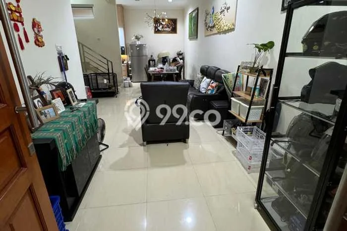 Jual Rumah Luas Megah Dengan View Eksklusif di Sunter, Jakarta Utara Jual Rumah Luas Megah Dengan View Eksklusif di Sunter, Jakarta Utara