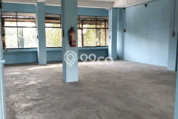 Unit Ruko Paling Strategis di Tambora Jakarta Barat dengan LB 450m2 Unit Ruko Paling Strategis di Tambora Jakarta Barat dengan LB 450m2
