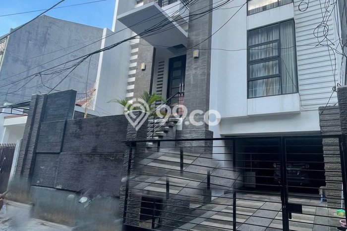 Rumah Elit Modern Tanpa Renovasi di Jelambar Jakarta Barat Rumah Elit Modern Tanpa Renovasi di Jelambar Jakarta Barat