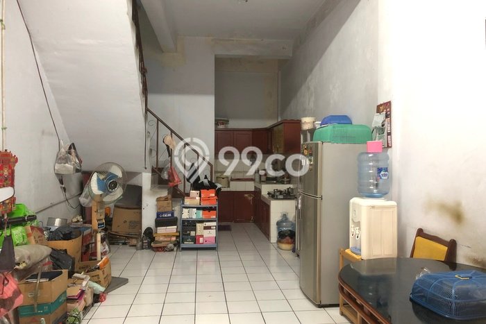 Ruko Dijual di Prime Area Jakarta Barat Luas 106m2 Ruko Dijual di Prime Area Jakarta Barat Luas 106m2