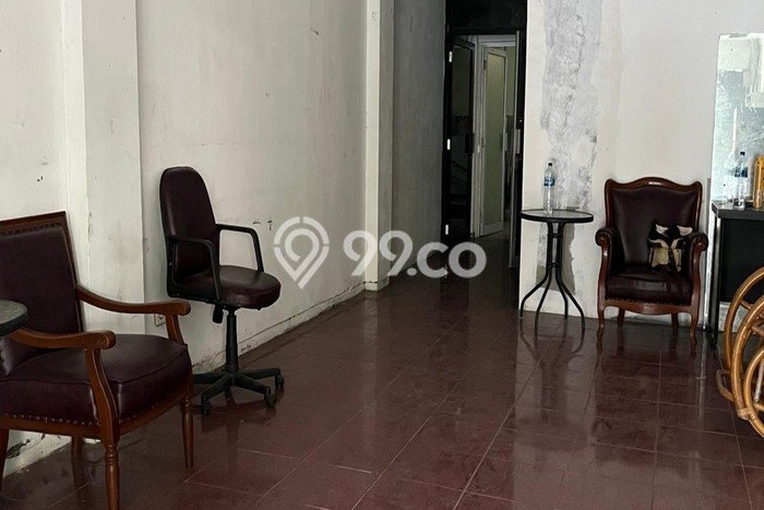 Ruko Dijual di Palmerah LT 77m2, LB 270m2 Solusi Investasi Cerdas Ruko Dijual di Palmerah LT 77m2, LB 270m2 Solusi Investasi Cerdas