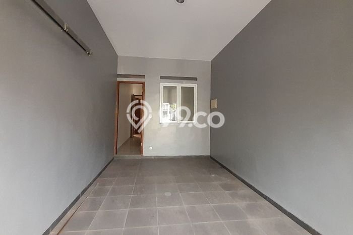 Rumah Luxury Modern Tanpa Renovasi di Pejaten Jakarta Selatan Rumah Luxury Modern Tanpa Renovasi di Pejaten Jakarta Selatan