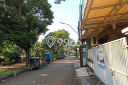 Jual Rumah Minimalis Bagus Punya 4 KT di Serpong Utara Tangerang Selatan SHM Jual Rumah Minimalis Bagus Punya 4 KT di Serpong Utara Tangerang Selatan SHM