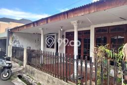 For Sale Rumah 4 Kamar Lokasi Strategis Bagus dan Strategis di Ciputat For Sale Rumah 4 Kamar Lokasi Strategis Bagus dan Strategis di Ciputat