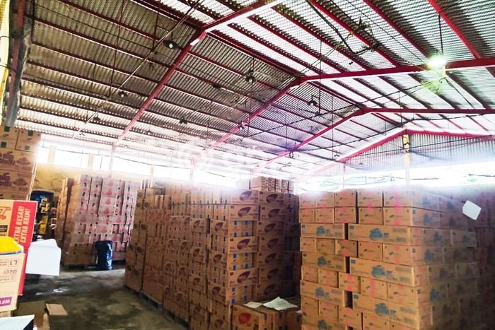 LOKASI PREMIUM! Gudang Kawasan Usaha Kawasan Klender, Luas 600m², Siap Operasional LOKASI PREMIUM! Gudang Kawasan Usaha Kawasan Klender, Luas 600m², Siap Operasional