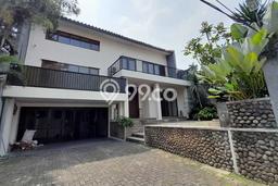 Sewa Rumah Murah di Kemang Jakarta Selatan Punya 4 KT Sewa Rumah Murah di Kemang Jakarta Selatan Punya 4 KT