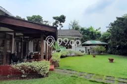 For Sale! Premium House LT 1070m2 Desain Modern di Pejaten For Sale! Premium House LT 1070m2 Desain Modern di Pejaten