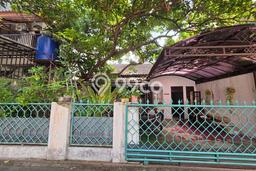 For Sale! Luxury House LT 203m2 Desain Elegan di Pejaten For Sale! Luxury House LT 203m2 Desain Elegan di Pejaten