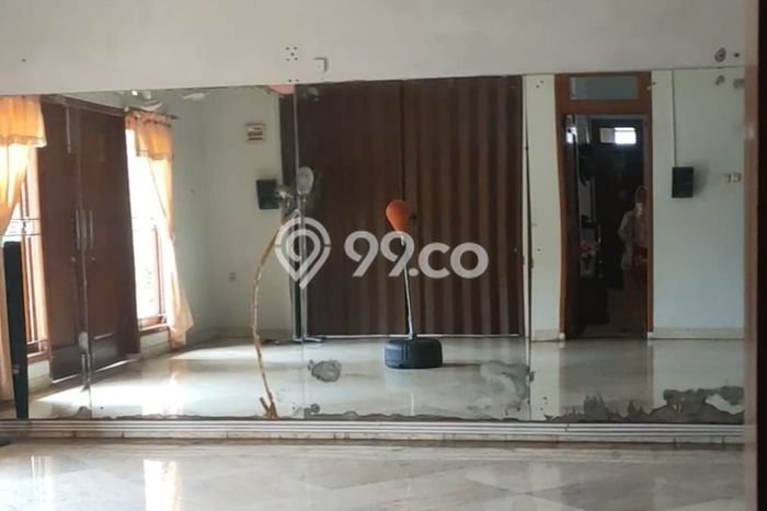 Hot Offer Hunian Mewah Ideal dan Luas di Cinere, Depok Hot Offer Hunian Mewah Ideal dan Luas di Cinere, Depok