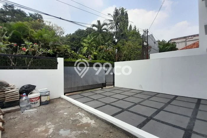 Jual Rumah Eksklusif 3 KT di Cirendeu, Jakarta Selatan Jual Rumah Eksklusif 3 KT di Cirendeu, Jakarta Selatan
