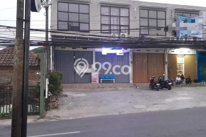 Untuk Disewa Ruko di Cinere Depok LT 40m2, LB 80m2 Untuk Disewa Ruko di Cinere Depok LT 40m2, LB 80m2