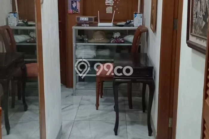 Disewakan! Rumah 3 Kamar Tidur &
2 Kamar Mandi di Cipete, Jakarta Selatan Disewakan! Rumah 3 Kamar Tidur &
2 Kamar Mandi di Cipete, Jakarta Selatan
