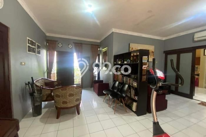 Hunian Cantik Modern Lb 170m2 di Sawangan, Depok Hunian Cantik Modern Lb 170m2 di Sawangan, Depok