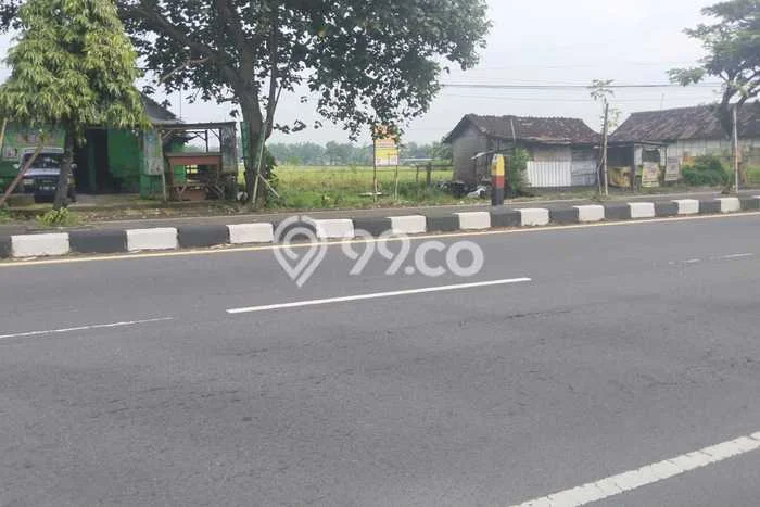 Untuk Dijual Tanah di Ceper Klaten Luas 1846m2 SHM Untuk Dijual Tanah di Ceper Klaten Luas 1846m2 SHM