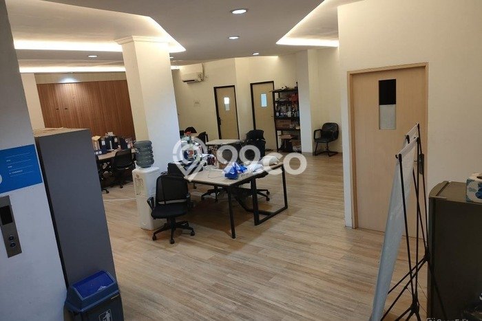 Disewakan Ruko di Pusat Kota Jakarta Pusat Ramai Strategis Disewakan Ruko di Pusat Kota Jakarta Pusat Ramai Strategis
