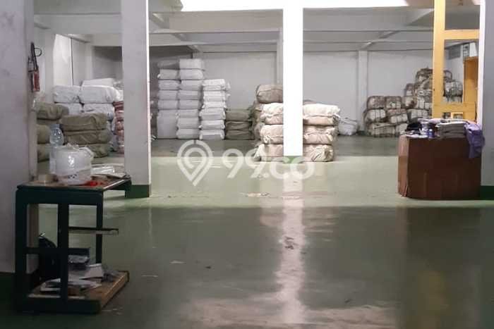 Gudang Area Bisnis di , Luas 660m2m², Jalan Utama Gudang Area Bisnis di , Luas 660m2m², Jalan Utama
