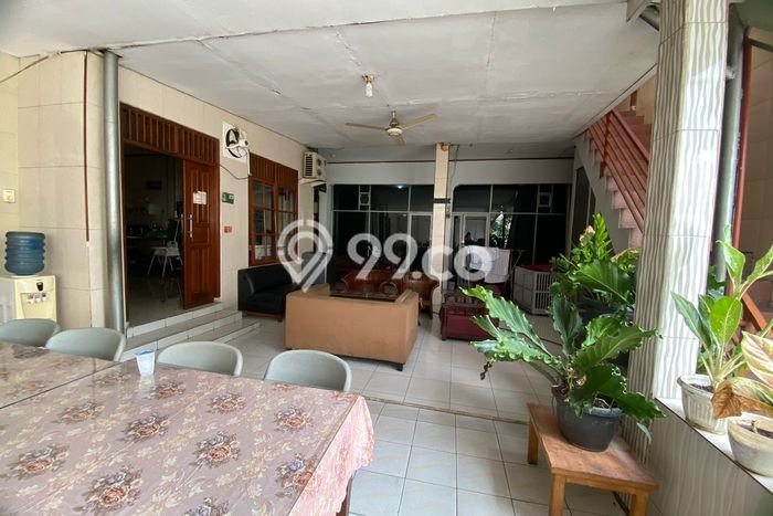 Kost untuk Dijual di Rawamangun Punya 34 Kamar Kost untuk Dijual di Rawamangun Punya 34 Kamar