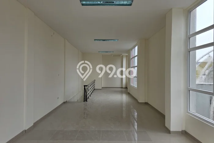 Ruko bagus disewakan di Cisauk Tangerang dengan LB 100m2 harga sewa terbaik Ruko bagus disewakan di Cisauk Tangerang dengan LB 100m2 harga sewa terbaik