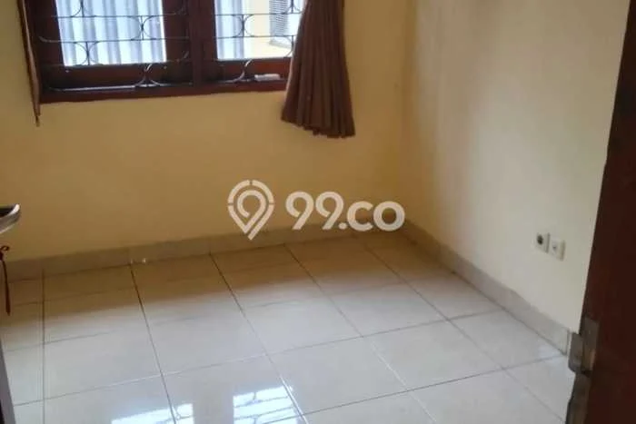 Disewakan! Rumah 4 Kamar Tidur &
2 Kamar Mandi di Tanjung Duren, Jakarta Barat Disewakan! Rumah 4 Kamar Tidur &
2 Kamar Mandi di Tanjung Duren, Jakarta Barat