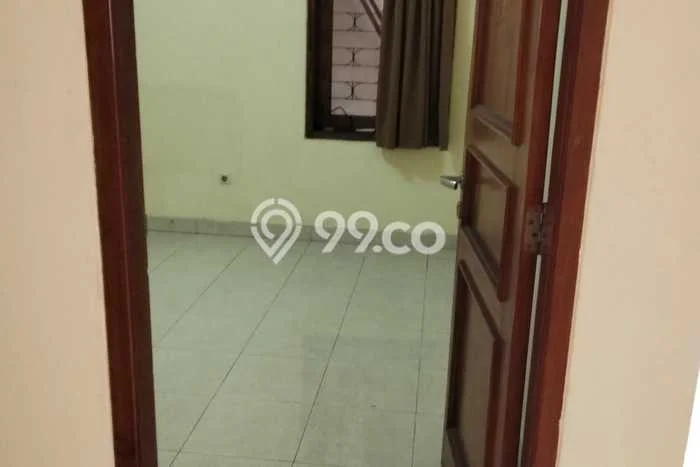 Disewakan! Rumah 4 Kamar Tidur &
2 Kamar Mandi di Tanjung Duren, Jakarta Barat Disewakan! Rumah 4 Kamar Tidur &
2 Kamar Mandi di Tanjung Duren, Jakarta Barat