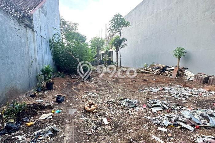 Untuk Dijual Tanah di Jakarta Barat, Luas 250m2 - Untuk Dijual Tanah di Jakarta Barat, Luas 250m2 -