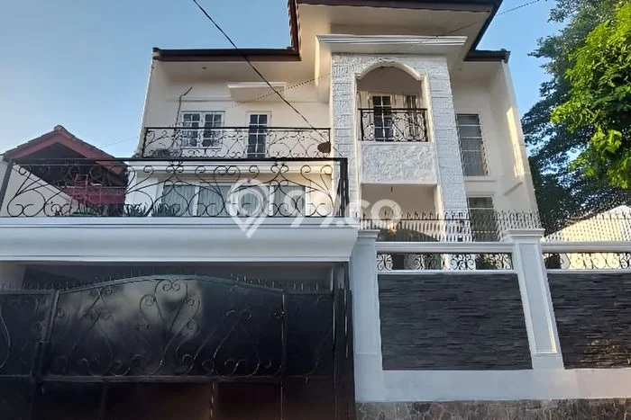Disewakan Rumah Konsep Modern di Jagakarsa Jakarta Selatan dengan 5 KT Disewakan Rumah Konsep Modern di Jagakarsa Jakarta Selatan dengan 5 KT