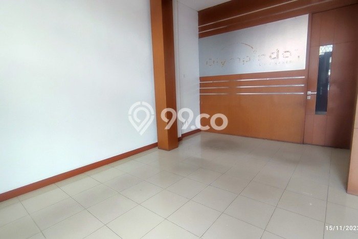 Jual Ruko Kawasan Petukangan, Luas 408m², Area Berkembang, Jalan Utama Jual Ruko Kawasan Petukangan, Luas 408m², Area Berkembang, Jalan Utama