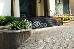 Hot Offer Hunian Mewah Ideal dan Luas di Kebayoran Baru, Jakarta Selatan Hot Offer Hunian Mewah Ideal dan Luas di Kebayoran Baru, Jakarta Selatan