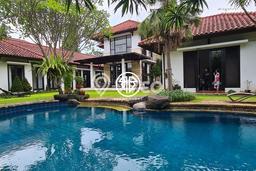 Rumah Mewah LB 700m2 Siap Huni Desain Elegan di Pondok Indah, Jakarta Selatan Rumah Mewah LB 700m2 Siap Huni Desain Elegan di Pondok Indah, Jakarta Selatan