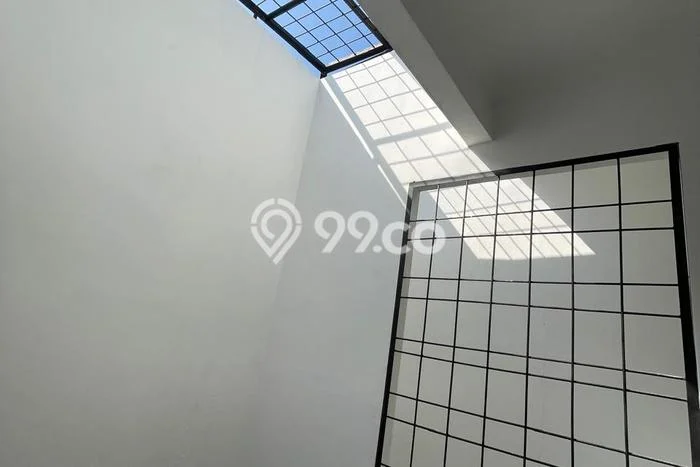 Rumah Modern 3 KT di Pondok Bambu Jakarta Timur Unfurnished Rumah Modern 3 KT di Pondok Bambu Jakarta Timur Unfurnished
