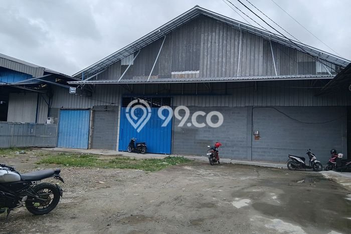Gudang Disewakan di Kawasan Ramai Curug, Tangerang Gudang Disewakan di Kawasan Ramai Curug, Tangerang