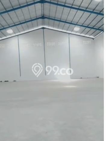 Unit Gudang disewakan di Pakuhaji Tangerang dengan LT 10000m2 / LB 1141m2 Unit Gudang disewakan di Pakuhaji Tangerang dengan LT 10000m2 / LB 1141m2