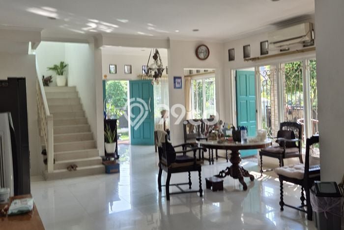 Hunian Mewah LB 192m2 Siap Pakai Desain Elegan di Lebak Bulus, Jakarta Selatan Hunian Mewah LB 192m2 Siap Pakai Desain Elegan di Lebak Bulus, Jakarta Selatan