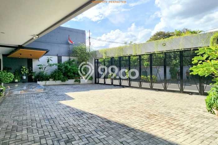 Rumah Elit Modern Siap Huni di Cipete Jakarta Selatan Rumah Elit Modern Siap Huni di Cipete Jakarta Selatan