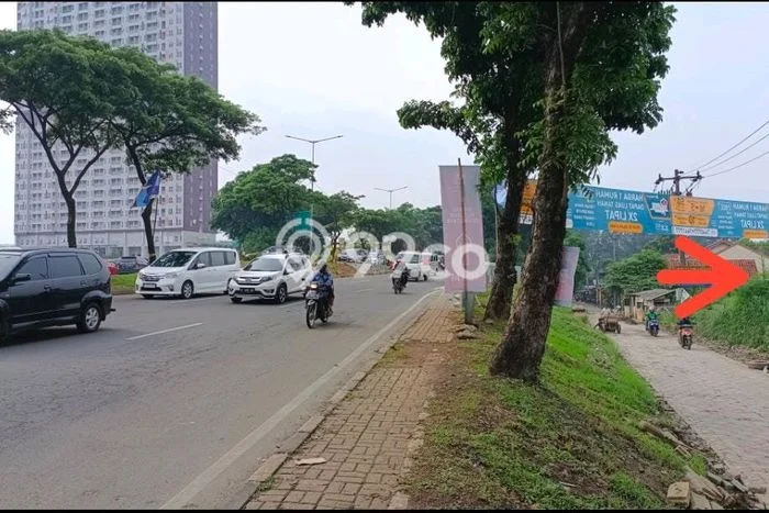 Disewakan Tanah di BSD Tangerang Seluas 6400m2 Disewakan Tanah di BSD Tangerang Seluas 6400m2