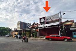 Unit Ruko Dijual di Surabaya LT 76m2 & LB 200m2 Unit Ruko Dijual di Surabaya LT 76m2 & LB 200m2