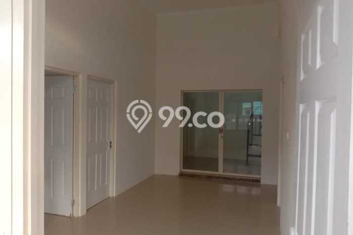 For Sale Rumah 4 Kamar Lokasi Strategis Bagus dan Strategis di Sidoarjo For Sale Rumah 4 Kamar Lokasi Strategis Bagus dan Strategis di Sidoarjo