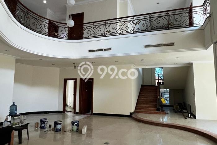 Hunian Strategis Disewakan 5 Kamar di Tegalsari Bisa Nego Hunian Strategis Disewakan 5 Kamar di Tegalsari Bisa Nego