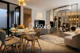 Rumah Elit Modern Tanpa Renovasi di Pakuwon City Surabaya Rumah Elit Modern Tanpa Renovasi di Pakuwon City Surabaya