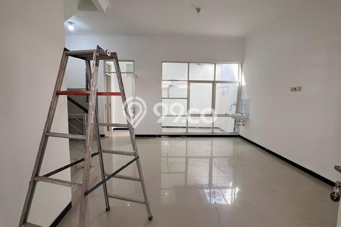 Dijual Rumah 2 Kamar Lokasi Strategis Bagus dan Strategis di Kenjeran Dijual Rumah 2 Kamar Lokasi Strategis Bagus dan Strategis di Kenjeran