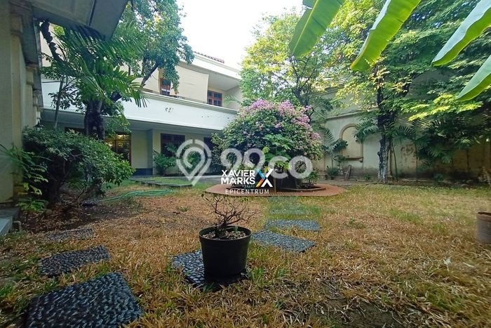 Disewakan! Rumah 6 Kamar Tidur &
4 Kamar Mandi di Surabaya Kota, Surabaya Disewakan! Rumah 6 Kamar Tidur &
4 Kamar Mandi di Surabaya Kota, Surabaya