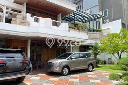 Dijual Rumah Premium dengan Fasilitas Sekitar Komplit di Tegalsari, Surabaya Dijual Rumah Premium dengan Fasilitas Sekitar Komplit di Tegalsari, Surabaya