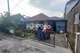 For Sale Rumah 3 Kamar Lokasi Strategis Nyaman dan Strategis di Arcamanik For Sale Rumah 3 Kamar Lokasi Strategis Nyaman dan Strategis di Arcamanik