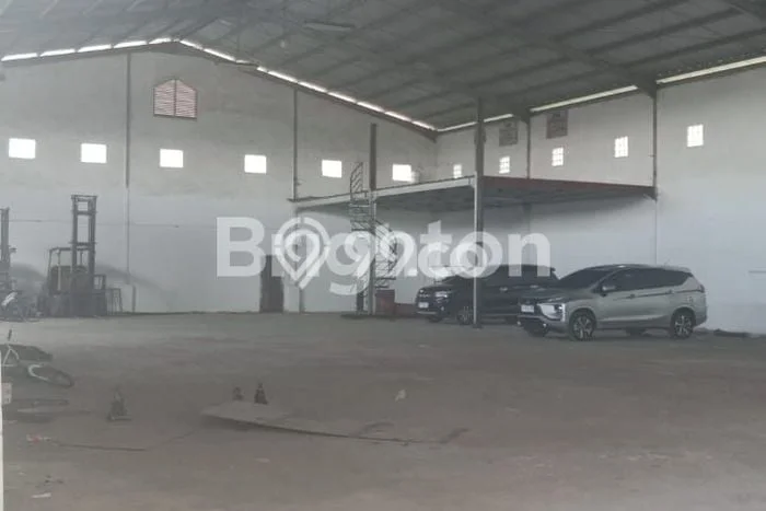 Gudang Disewakan Lokasi Samarinda Seberang Samarinda Harga Spesial! Gudang Disewakan Lokasi Samarinda Seberang Samarinda Harga Spesial!
