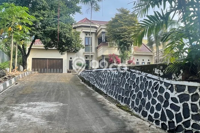 Rumah Cantik Siap Huni Di Samarinda Ulu Luas 690m2 Lokasi Strategis Rumah Cantik Siap Huni Di Samarinda Ulu Luas 690m2 Lokasi Strategis