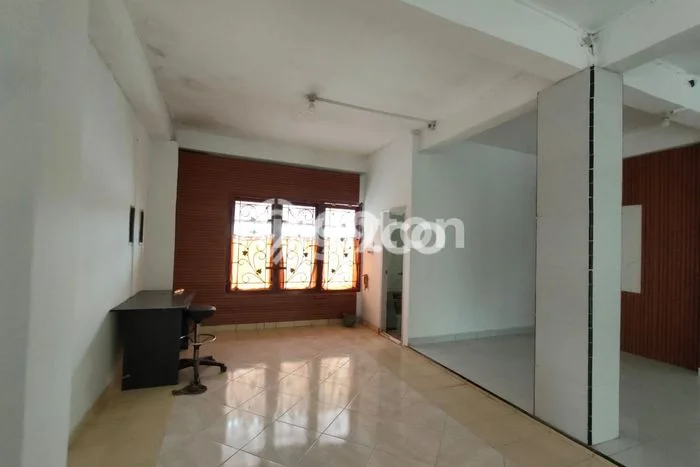 Hunian Cantik Modern Lb 210m2 di Loa Janan Ilir, Samarinda Hunian Cantik Modern Lb 210m2 di Loa Janan Ilir, Samarinda